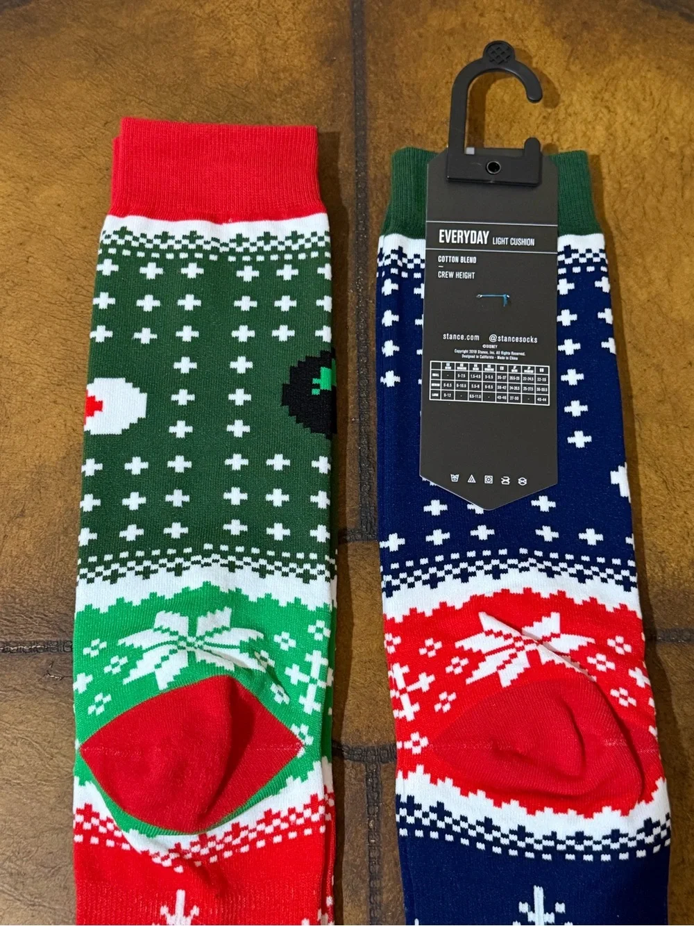 NEW DISNEY STANCE MICKEY MOUSE & DONALD DUCK SOCKS SIZE LARGE